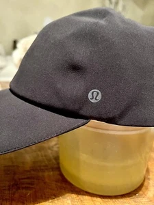 NWOT Lululemon Black Baseball Cap OS Adjustable - Picture 1 of 6