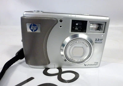 HP Digital Camera Photosmart 735 3.2MP Silver Tested refm - Image 1 of 4