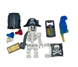 LEGO Pirate Skeleton Captain Bones Lantern Sword Parrot Barrel Gold Skull Flag - Picture 1 of 4
