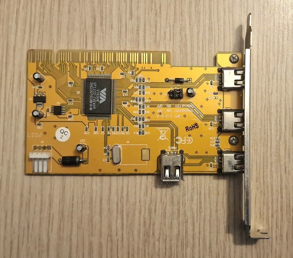 SCHEDA FIREWIRE PCI VIA VT6306 (3553N) 3+1-Port IEEE 1394 - Immagine 1 di 4