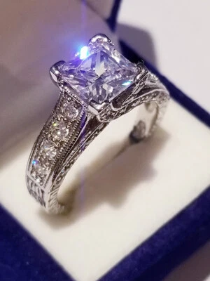 Anel de noivado solitário corte pavê princesa 3,00 quilates diamantes esterlinos simulados - Imagem 1 de 4