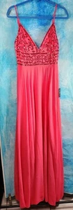 New Lulu's Formal Pink Sequin Semi Sheer Trumpet Dress Size M NWT - Picture 1 of 9