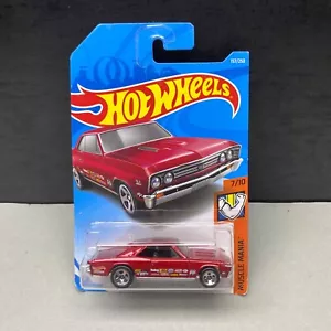 Hot Wheels '67 Chevelle SS 396 Muscle Mania 7/10 - Picture 1 of 6