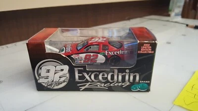 Coche de coleccionista Andy Houston 2002 #92 Excedrin Racing escala 1/64 diecast  Foto 1 de 4