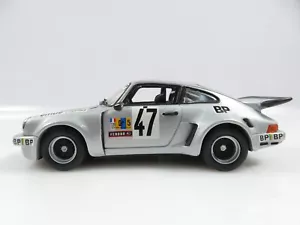 1:43 Universal Hobbies Porsche 911 RSR 3.0 No 47 #143-80 - Foto 1 di 7