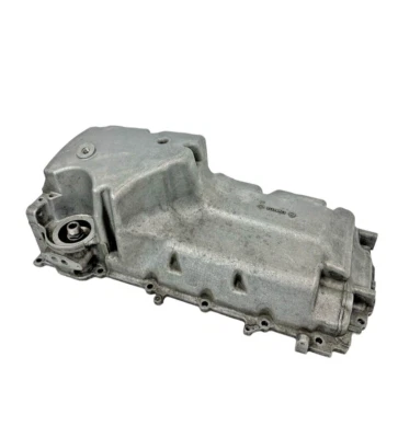 GM cárter de aceite 19-22 Chevrolet GMC Denali Tahoe Silverado Sierra 5,3 L 6,2 L 6,6 L Foto 1 de 4
