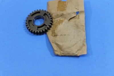 Nuevo de Lote Antiguo Yamaha Tercera Rueda Engranaje (29T) 1980-1982 SR250 1981 1983 XT250 3Y1-17231-00-00 Foto 1 de 4