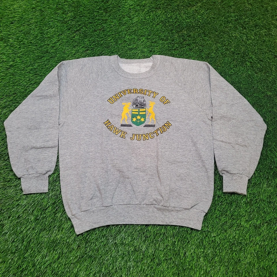 Sudadera De Colección Años 80 University of Hawk Junction Parodia Para Hombre Grande Calce Cuadrado Foto 1 de 4