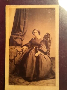 C.D.V / THÈME / FEMME CÉLÈBRES / - Picture 1 of 2