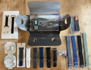Apple Watch Ultra - 49mm (GPS + Cellular) with Titanium Band + 12 Extra Bands! - Zdjęcie 1 z 14