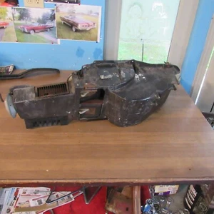 1970-1971-1972 gm pontiac grand prix catalina ac blower box air conditioning - Picture 1 of 8