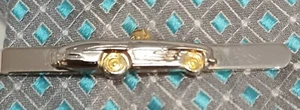 Krawattenklammer mit Sportwagen (190SL?) silber - Bild 1 von 3