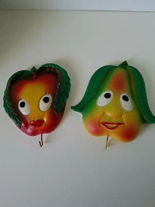 Vintage Chalkware Fruit Hangers Apple Pear Miller Studios 1970 - Picture 1 of 5