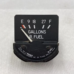 Rochester Aircraft Right Fuel Gauge 5–90504 - Picture 1 of 8