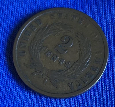 1864 US TWO-CENT PIECE BRONZE COIN GOOD  CONDITION (1864-1873) - Image 1 of 4