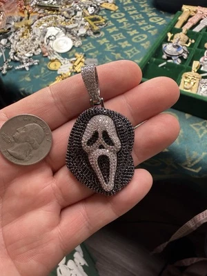 Regalo de Halloween para hombre VVS Moissanite Horror Fantasma Cara Colgante Plata 925 Foto 1 de 2