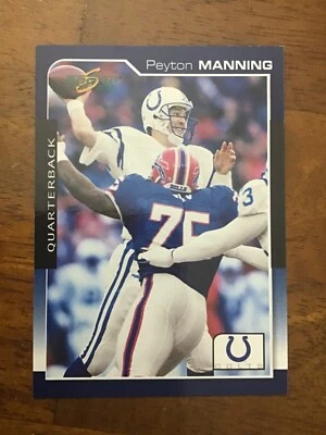 2000 SCORE FOOTBALL. COMPLETE YOUR SET.. HOF.. INSERTS… - Image 1 of 4