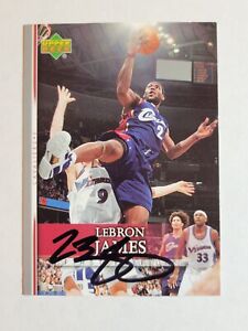 2007-2008 Upper Deck #192 LeBron James Autographed Hand Signed 