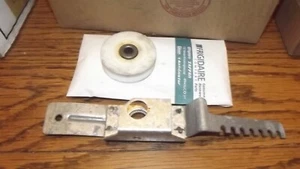 5300133076 Idler Pulley Assembly Frigidaire Family - Picture 1 of 1