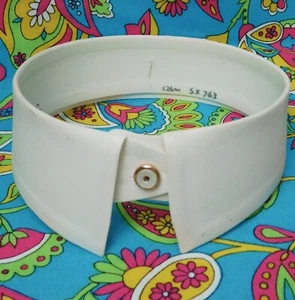 Vintage shirt collar size 16 TVMC detachable stiff starched - Picture 1 of 3