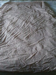 Twin Fitted Sheet Beige and Red Striped 39" x 75" Cotton made in Pakistan  - Picture 1 of 7