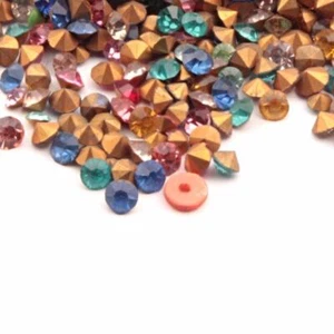 Large lot ss16 Czech vintage round faceted foiled assorted glass rhinestones - Picture 1 of 2