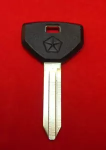 Y155-P MOPAR KEY BLANK fit all 1993, Some 1992: DODGE RAM CHRYSLER PLYMOUTH JEEP - Picture 1 of 8