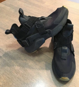 Nike Air Huarache AH6787-003 schwarze Damen-Laufschuhe Turnschuhe Größe 6 - Bild 1 von 9