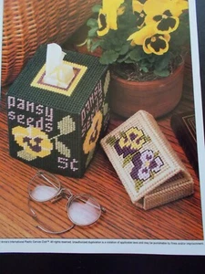 Pansy Tissue Cover Plastic Canvas Patterns 1992 Annie's - & Pocket Pack Holder - Picture 1 of 3