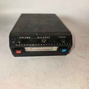 Vintage Mikado 8-Spur Autoradio ungeprüft Filmrequisite Auto Restauration - Bild 1 von 6