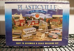 Bachmann Plasticville #45618 O Scale Motel Train Building Kit - Picture 1 of 4