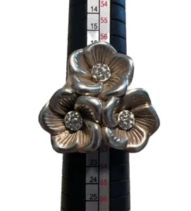 Anillo hueco vintage de plata de ley 925 con flores de cristal - talla 9 - Imagen 1 de 7