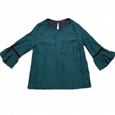 Blusa de encaje Gibson verde manga campana para mujer talla pequeña Foto 1 de 4