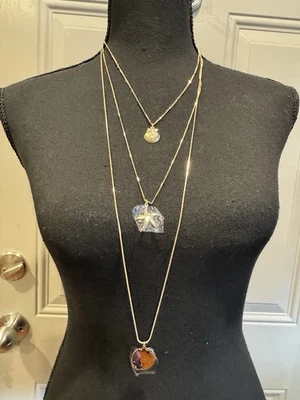 Tommy Bahama Largo 3 Cadenas Estrella de Mar Arena Dólar Concha Circonita Oro Collar NUEVO Foto 1 de 4