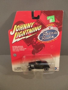 Johnny Lightning Retro Rods ’32 Ford Hi-Boy - Picture 1 of 1