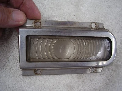 Luz de estacionamiento Studebaker 1947 1948 Foto 1 de 4