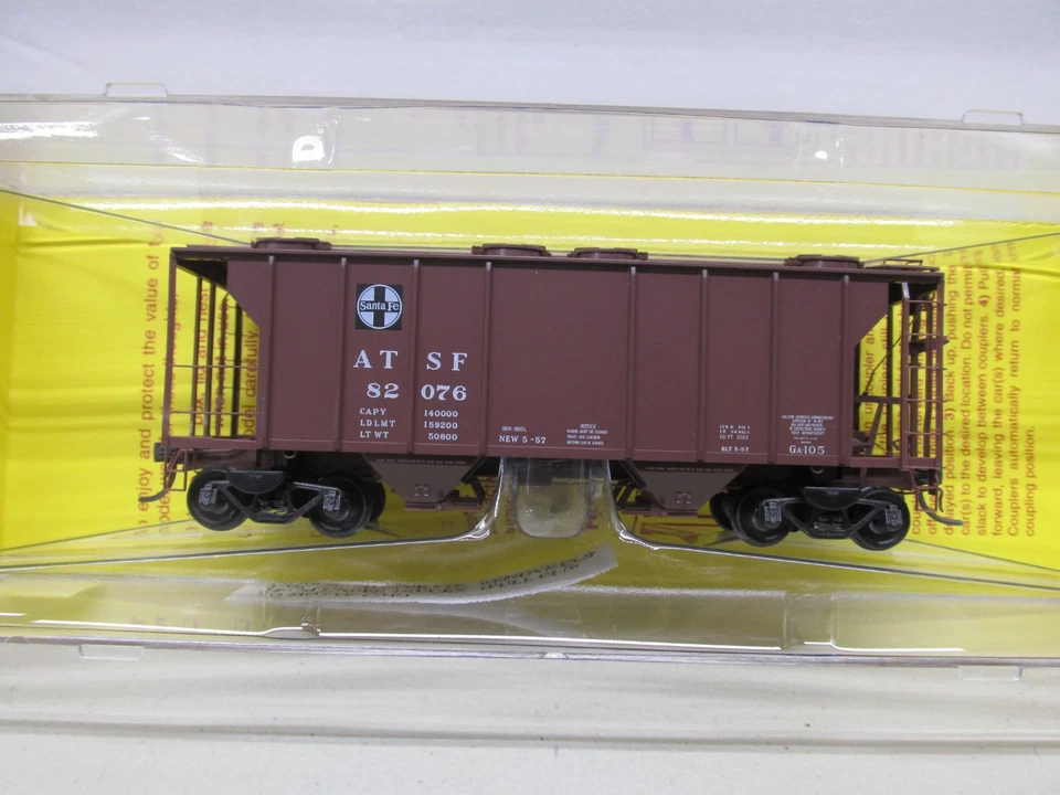 KADEE-#8210-ATSF-2-BAY HOPPER #82076-HO SCALE - Image 1 of 4