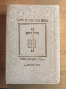 Vintage 1986 NEW AMERICAN BIBLE - St. Joseph Ed. - Medium Size - White Leather - Bild 1 von 7