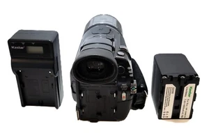 SONY HDR-HC1 HDV Handycam Digital Camera / Camcorder FOR PARTS - Picture 1 of 23