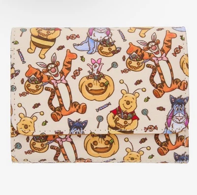 Mini billetera Loungefly Disney Winnie The Pooh disfraces de Halloween nueva con etiquetas Foto 1 de 4