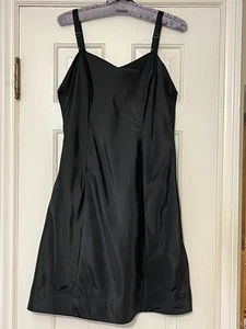 Vintage 1960s  Wonder Maid Vintage Taffeta Black Full Slip Size 34 - Picture 1 of 7