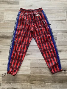 PANTALONES A CUADROS NIKE GIANNIS GREEK FREAK COMING TO AMÉRICA MCDOWELL'S CW4756 657 M - Imagen 1 de 7
