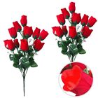 Twórz wspomnienia z 24 czerwonymi pączkami róży idealnymi na wesela i rocznice