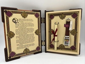 Disney Watch Huunchback of Notre Dame L. E. 2168/5000 & Hinged Book Box - Picture 1 of 7