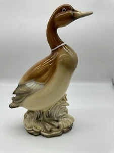 Goose/Duck Ceramic Figurine Standing Vintage - Picture 1 of 10