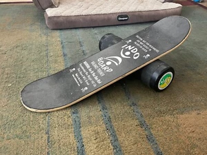 Indo Board Balance Trainer - Snowboard - Skateboard - Wohnzimmer Fun - Val Surf - Bild 1 von 6