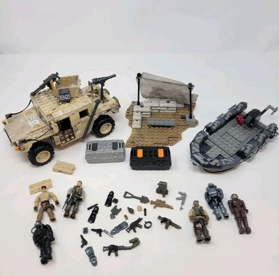 Call of Duty Collector Construction Set Light Armor Firebase Mega Bloks w/ Extra - Image 1 of 4