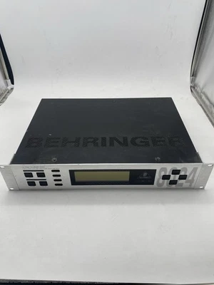 Behringer Ultra-Curve Pro Equalizer RTA 24Bit Dual Mainframe DSP8024 Para Peças - Imagem 1 de 4