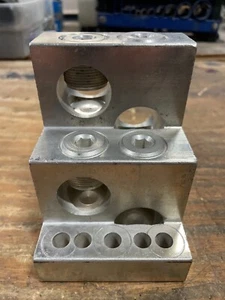 Ilsco D2553 TA1600RD Breaker Terminal Lug 1000-500KCMIL NEW TAKE OUT - Picture 1 of 5