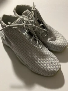 Air Jordan Future Pure Platinum 656504 -Size 6 Youth Gym Shoes - Picture 1 of 5